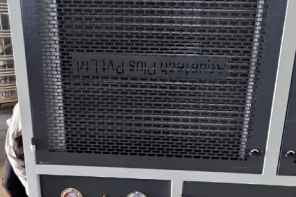 60tr-water-cooled-screw-chiller-machine-for-beverage69ddca0982c6c