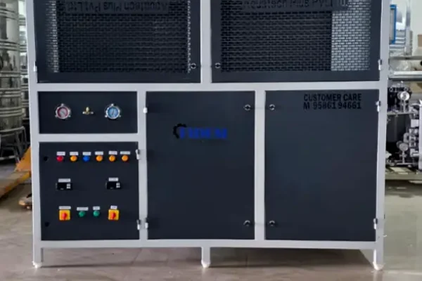 60tr-water-cooled-screw-chiller-machine-for-beverage69ddca0983a5f